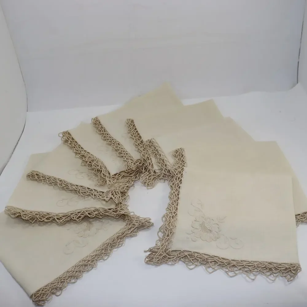 Vintage Cream Linen Napkins w Crochet Lace Set of 9‎